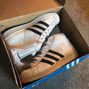 Adidas superstar classic Size 7.5